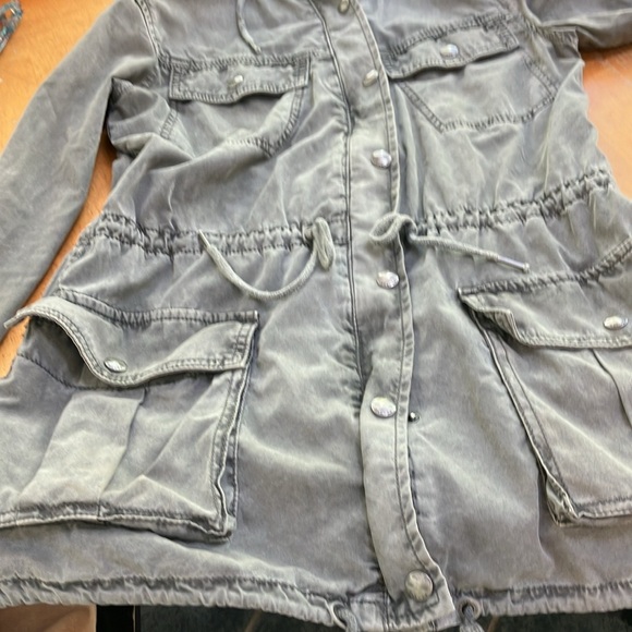 Talula Aritzia Utility Cargo Jacket 100% Cotton Grey - Picture 6 of 14